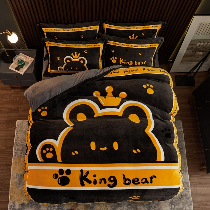 91家纺网 家纺一手货源 找家纺 宅部落 2023新款大版卡通牛奶绒四件套法莱绒 5.熊者之王