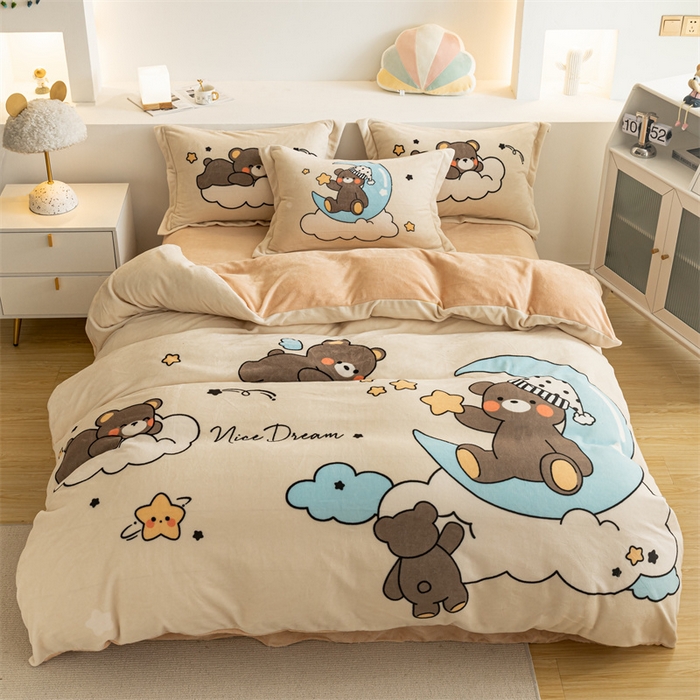 91家纺网 家纺一手货源 找家纺 宅部落 2023新款大版卡通牛奶绒四件套法莱绒 4.熊彼特