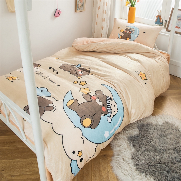 91家纺网 家纺一手货源 找家纺 宅部落 2023新款大版卡通牛奶绒三件套 4.熊彼特