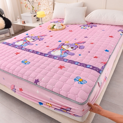 爱上家居 2023新款印花牛奶绒保暖夹棉床笠床垫保护套 元气小兔