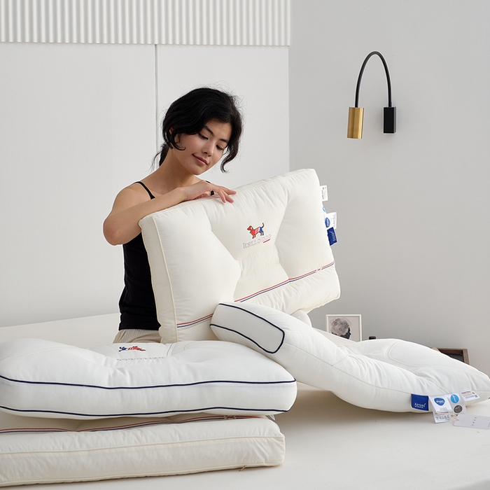 91家纺网 家纺一手货源 找家纺 （总）方回家纺 2023新款英伦GO-2款枕头枕芯 