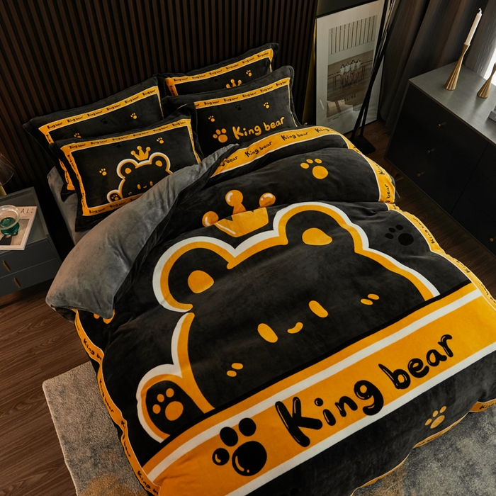 91家纺网 家纺一手货源 找家纺 宅部落 2023新款大版卡通牛奶绒四件套法莱绒 5.熊者之王