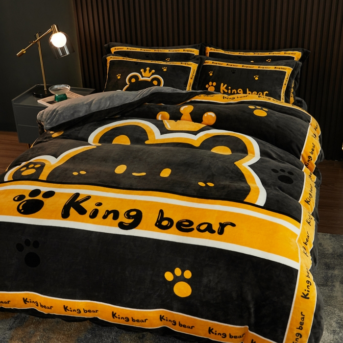 91家纺网 家纺一手货源 找家纺 宅部落 2023新款大版卡通牛奶绒四件套法莱绒 5.熊者之王