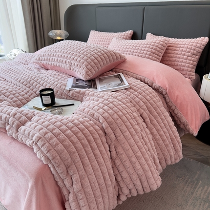 91家纺网 家纺一手货源 找家纺 （总）全季家居 2023新款高克重400克立体剪花大泡泡兔毛绒四件套