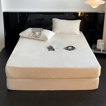 91家纺网 家纺一手货源 找家纺 （总）三味舒屋 2025新款230克牛奶绒单品床笠系列