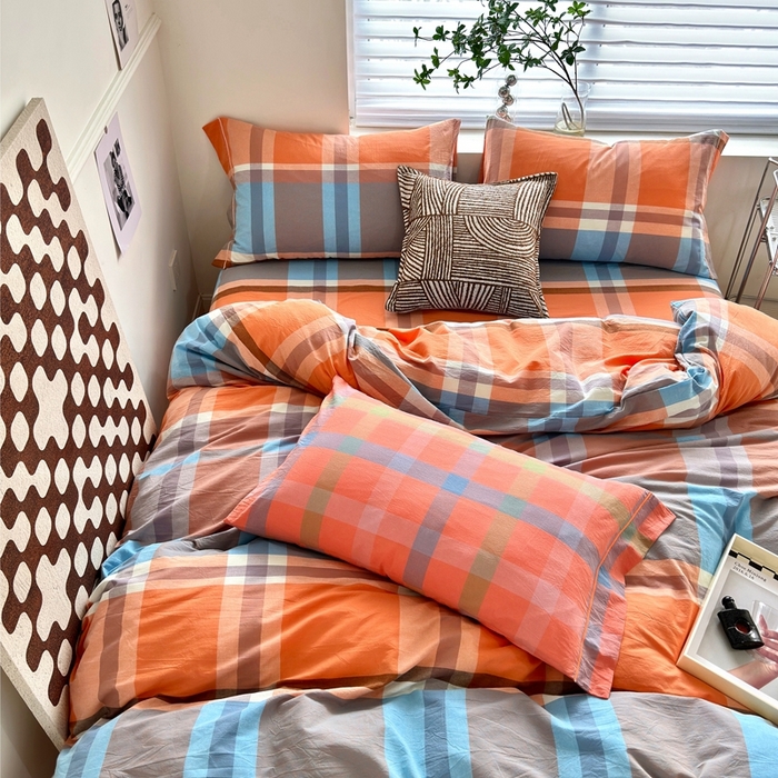 91家纺网 家纺一手货源 找家纺 （总）三沁 2024新款AAA版直播爆款纯棉全棉色织水洗棉简约格子式四件套（床单圆角荷叶边）