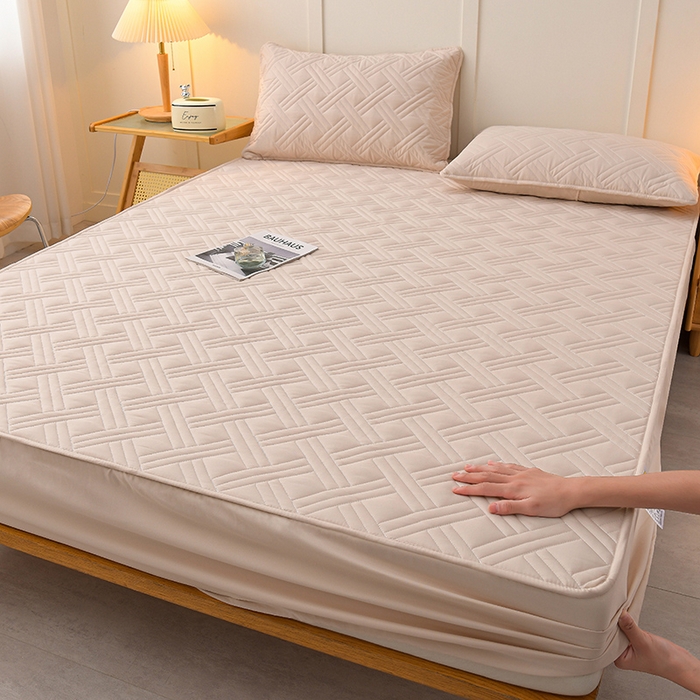 91家纺网 家纺一手货源 找家纺 X猫先生床笠 2024新款A类原棉防水隔尿大豆抗菌夹棉床笠席梦思床垫保护罩防尘床罩加高加厚 防水款迷宫-卡其