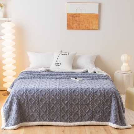 91家纺网 家纺一手货源 找家纺 （总）梵克保罗 2024直播新款热款高克重双面绒塔芙绒羊羔绒复合提花毯子毛毯盖毯