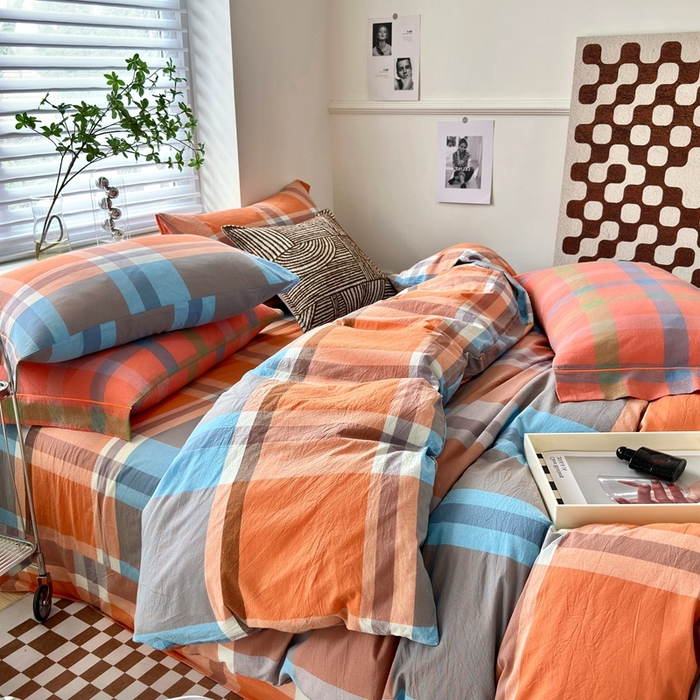 91家纺网 家纺一手货源 找家纺 （总）三沁 2024新款AAA版直播爆款纯棉全棉色织水洗棉简约格子式四件套（床单圆角荷叶边）