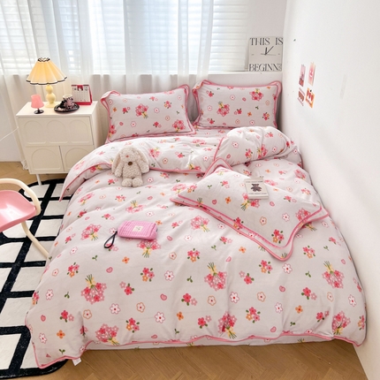 91家纺网 家纺一手货源 找家纺 （总）懒猫家纺 2024新款【包边款印花】牛奶绒四件套