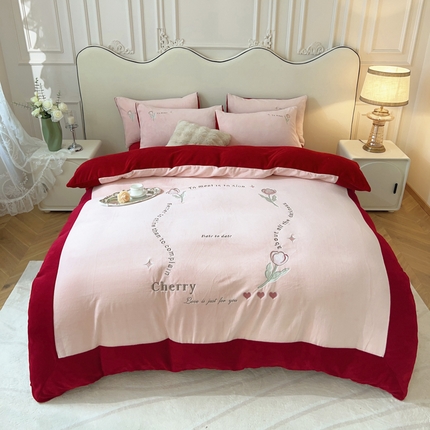 91家纺网 家纺一手货源 找家纺 云锦家居 2023秋冬新品玫瑰物语--230克全消光牛奶绒四件套 玫瑰物语-红色