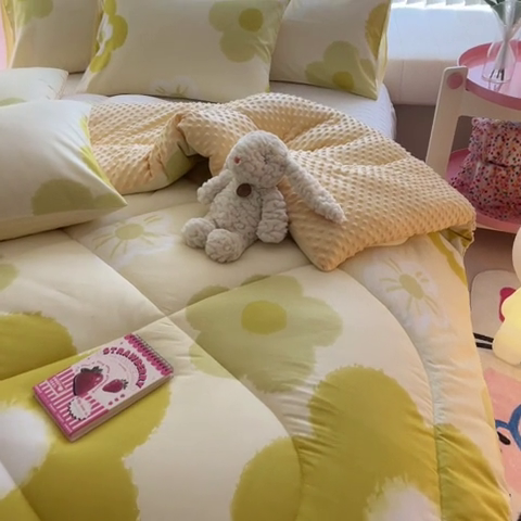 91家纺网 家纺一手货源 找家纺 简宜家居  2023新款全棉安抚豆豆绒被冬被春秋被 梦享