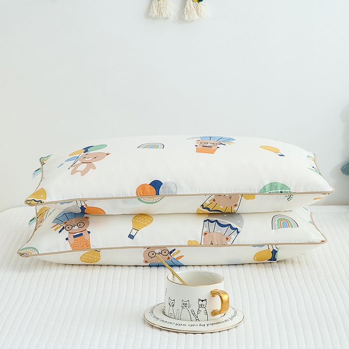 91家纺网 家纺一手货源 找家纺 良佐生活 2023新款60支全棉贡缎卡通信封款枕套 告白气球