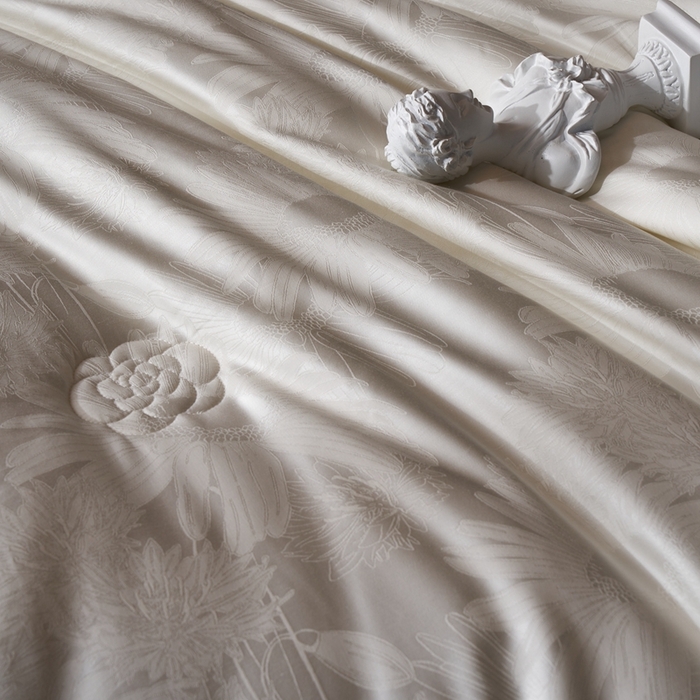 91家纺网 家纺一手货源 找家纺 （总）朴罗 （ 原岚图） 2023新款臻品蚕丝羊绒被