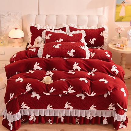 91家纺网 家纺一手货源 找家纺 （总）金盛皇朝家纺 2023款高克重牛奶绒双层花边床盖单件三件四件套