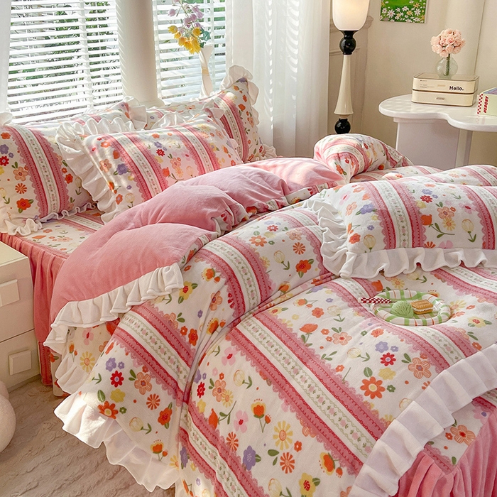 91家纺网 家纺一手货源 找家纺 金盛皇朝家纺 2023高克重牛奶绒韩版花边床裙款四件套 盛世花颜