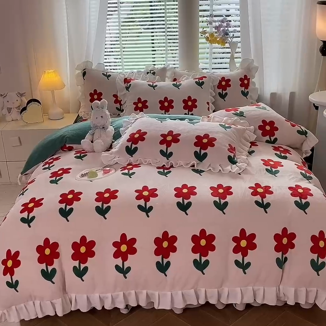 91家纺网 家纺一手货源 找家纺 金盛皇朝家纺 2023高克重牛奶绒韩版花边床裙款四件套 贝利花都