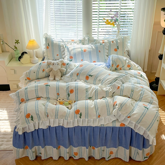 91家纺网 家纺一手货源 找家纺 金盛皇朝家纺 2023高克重牛奶绒韩版花边床裙款四件套 茶语花香