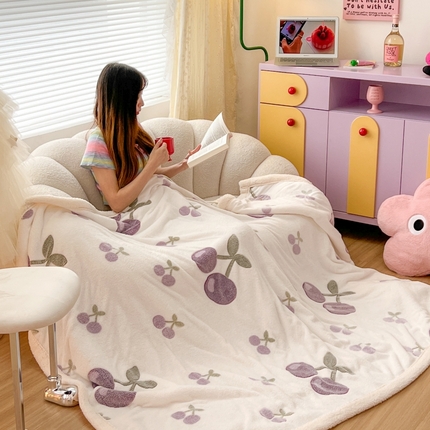 91家纺网 家纺一手货源 找家纺 顾里家纺 2023新款ins韩风∙雪花立体羊羔绒毯 紫樱桃