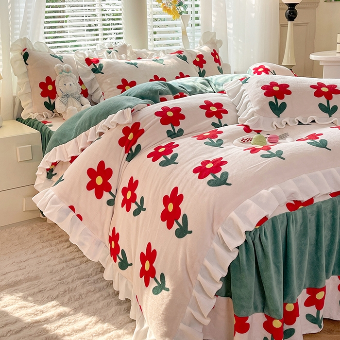 91家纺网 家纺一手货源 找家纺 （总）金盛皇朝家纺 2023高克重牛奶绒韩版花边床裙款四件套