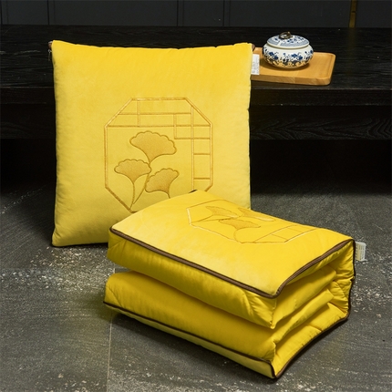 景然家居 2023新款高克重荷兰绒抱枕被系列 黄色