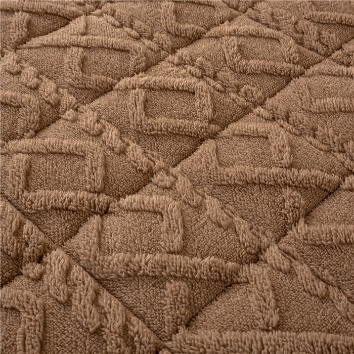 91家纺网 家纺一手货源 找家纺 正邦家纺 2024新款牛奶绒提花保暖塔芙蓉床垫 卡其