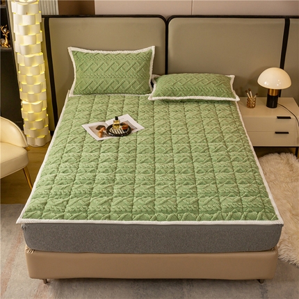 91家纺网 家纺一手货源 找家纺 正邦家纺 2024款牛奶绒提花保暖塔芙蓉床垫 牛油果绿