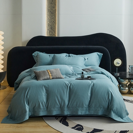 91家纺网 家纺一手货源 找家纺 淼铭家纺 2025新款色纺天丝棉磨毛镂空四件套-伯爵 伯爵-冰蓝