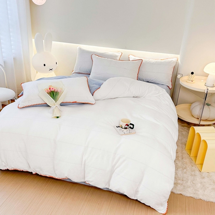 91家纺网 家纺一手货源 找家纺 迷仙巢家纺 2023新款贝壳绒四件套 白加天空蓝