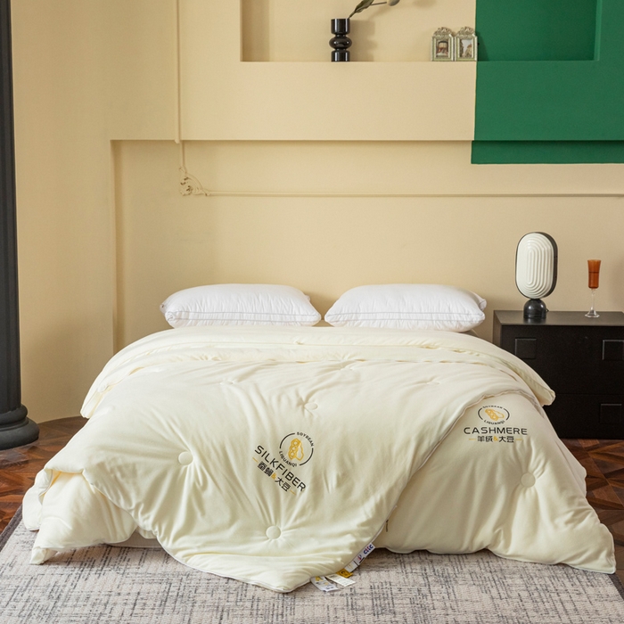 91家纺网 家纺一手货源 找家纺 被靠被 2023新款火山绒火山绒李官奇填充大豆被子母被春秋被芯冬被子 本白