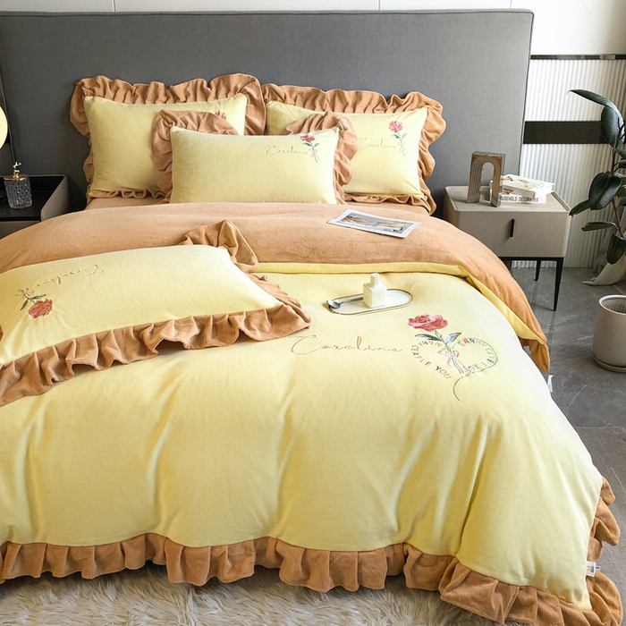 91家纺网 家纺一手货源 找家纺 7V 2024新款韩版花边牛奶绒刺绣四件套8斤多加厚牛奶绒面料法兰绒宝宝绒 偏爱-嫩黄+浅驼