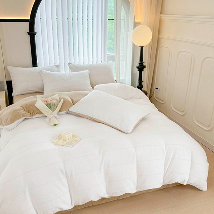 91家纺网 家纺一手货源 找家纺 （总）迷仙巢家纺 2023新款双拼牛奶绒四件套