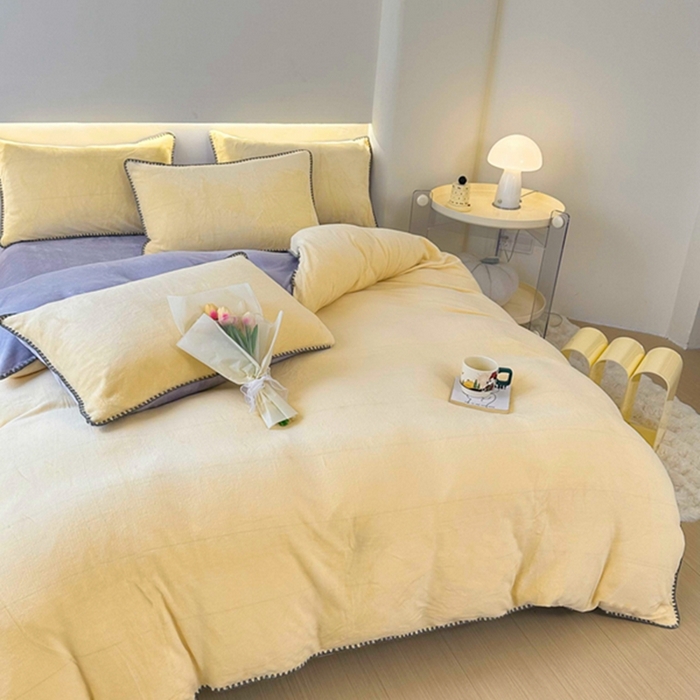 91家纺网 家纺一手货源 找家纺 迷仙巢家纺 2023新款贝壳绒四件套 奶油黄加浅紫