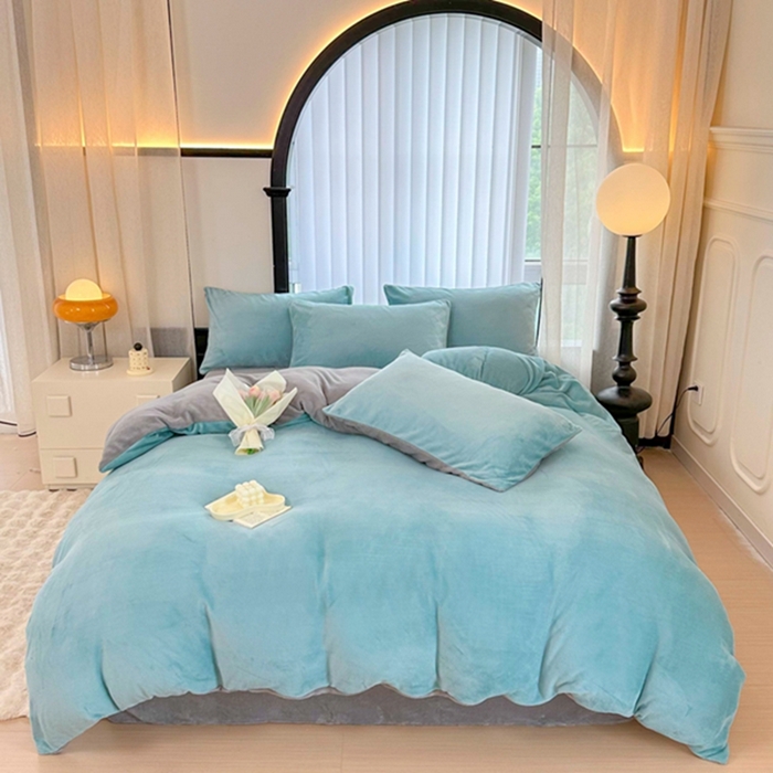 91家纺网 家纺一手货源 找家纺 迷仙巢家纺 2023新款双拼牛奶绒四件套 浅绿灰