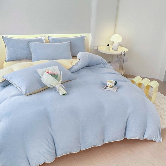 91家纺网 家纺一手货源 找家纺 迷仙巢家纺 2023新款贝壳绒四件套 天空蓝加奶油黄