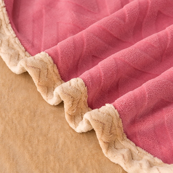 91家纺网 家纺一手货源 找家纺 星窝家纺 2023直播电商爆款高克重9斤加厚雕花绒牛奶绒四件套 格调豆沙