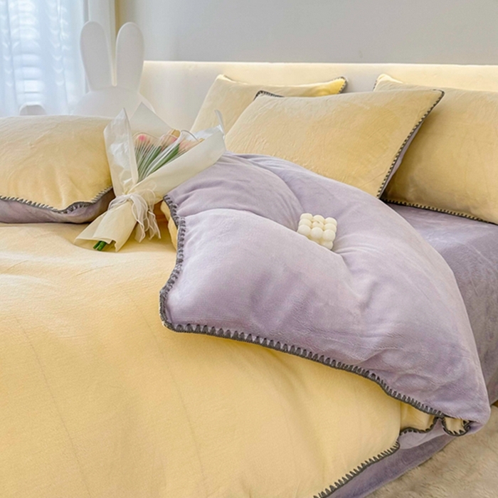 91家纺网 家纺一手货源 找家纺 迷仙巢家纺 2023新款贝壳绒四件套 奶油黄加浅紫