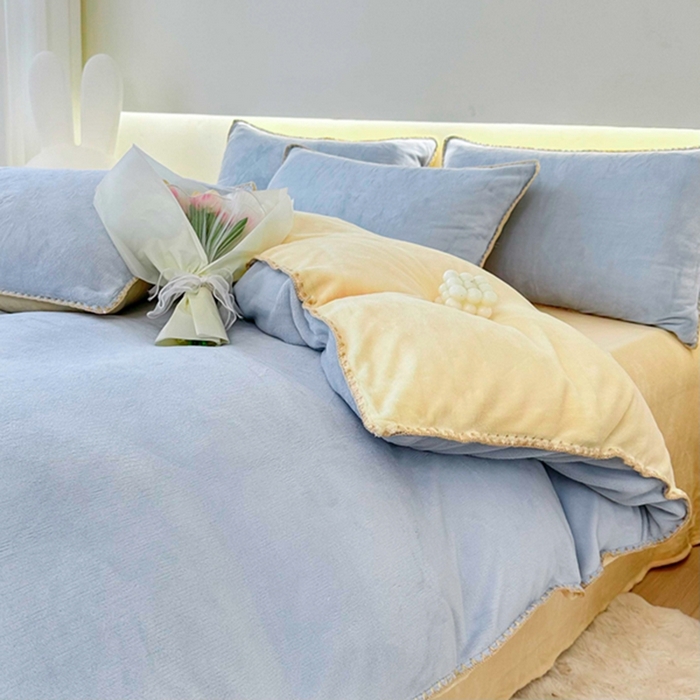 91家纺网 家纺一手货源 找家纺 迷仙巢家纺 2023新款贝壳绒四件套 天空蓝加奶油黄