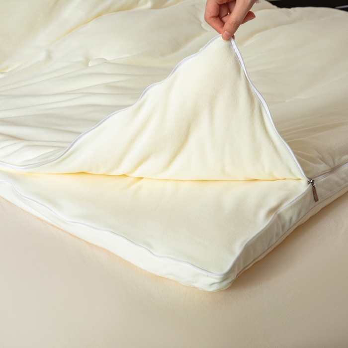 91家纺网 家纺一手货源 找家纺 被靠被 2023新款火山绒火山绒李官奇填充大豆被子母被春秋被芯冬被子 本白