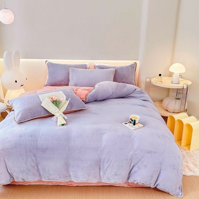 91家纺网 家纺一手货源 找家纺 迷仙巢家纺 2023新款贝壳绒四件套 浅紫加粉玉