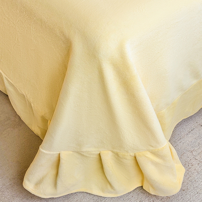 91家纺网 家纺一手货源 找家纺 7V 2024新款韩版花边牛奶绒刺绣四件套8斤多加厚牛奶绒面料法兰绒宝宝绒 偏爱-暖白+嫩黄