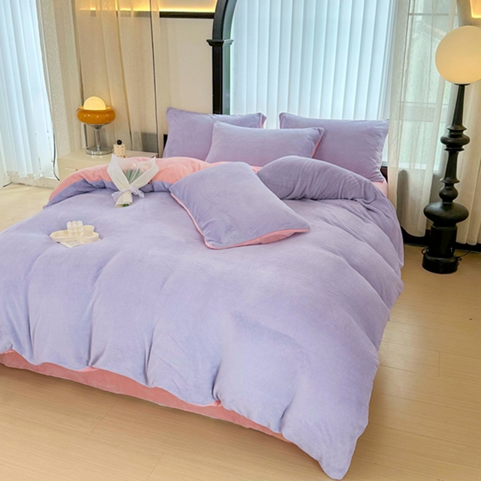 91家纺网 家纺一手货源 找家纺 迷仙巢家纺 2023新款双拼牛奶绒四件套 浅紫加玉