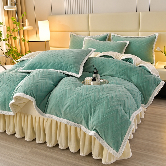 91家纺网 家纺一手货源 找家纺 星窝家纺 2023直播电商爆款高克重9斤加厚雕花绒牛奶绒四件套 格调绿色