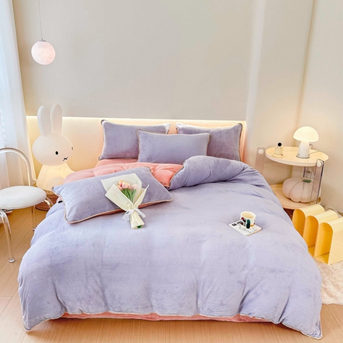 91家纺网 家纺一手货源 找家纺 迷仙巢家纺 2023新款贝壳绒四件套 浅紫加粉玉