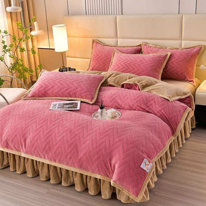 91家纺网 家纺一手货源 找家纺 星窝家纺 2023直播电商爆款高克重9斤加厚雕花绒牛奶绒四件套 格调豆沙