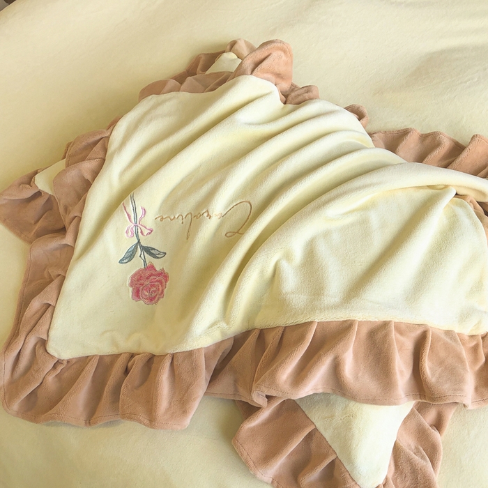 91家纺网 家纺一手货源 找家纺 7V 2024新款韩版花边牛奶绒刺绣四件套8斤多加厚牛奶绒面料法兰绒宝宝绒 偏爱-嫩黄+浅驼