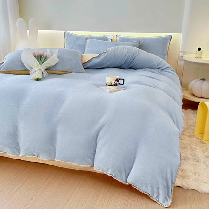 91家纺网 家纺一手货源 找家纺 迷仙巢家纺 2023新款贝壳绒四件套 天空蓝加奶油黄