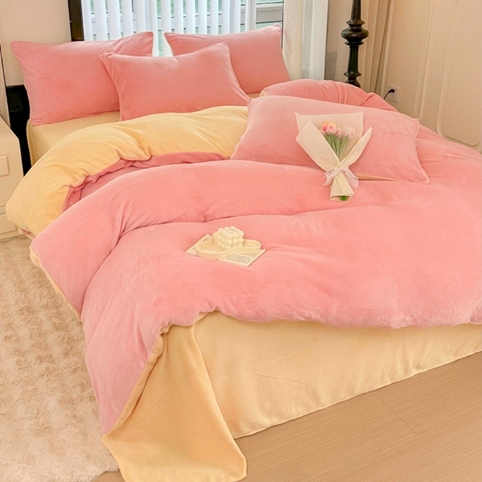 91家纺网 家纺一手货源 找家纺 迷仙巢家纺 2023新款双拼牛奶绒四件套 玉加奶油黄