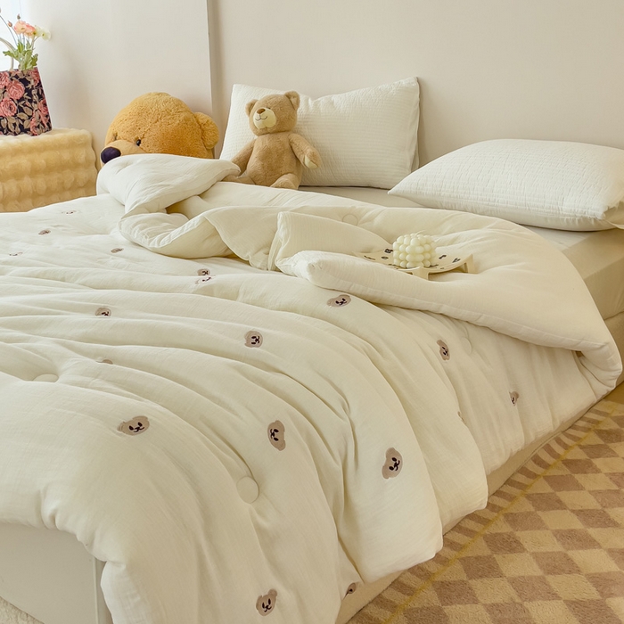 91家纺网 家纺一手货源 找家纺 木楌家居 2025新款全棉皱皱纱刺绣款被芯-风格二 幸运熊