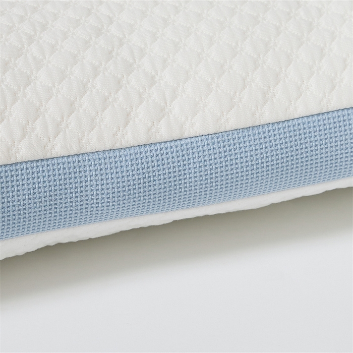 91家纺网 家纺一手货源 找家纺 境月枕芯坊 2023新款针织提花超柔miumiu枕 浅蓝 48*74cm